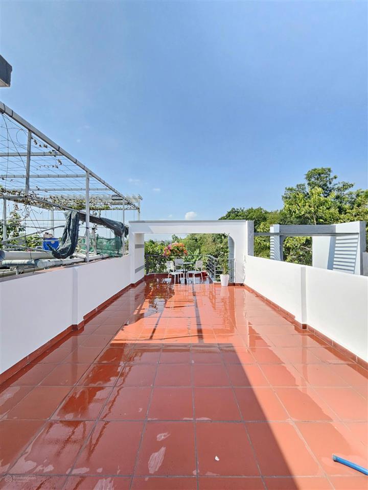 Bán nhà mới kdc 1t1l 4.2x20m hoàn công, gần đường phạm văn diêu p. biên hòa, full nội thất