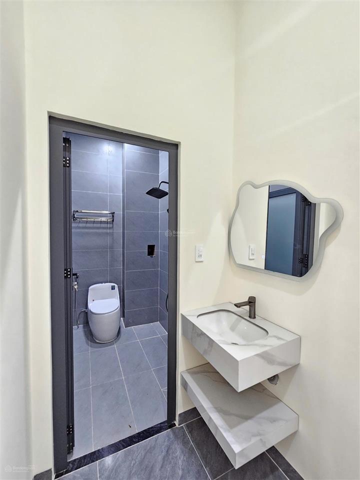 Bán nhà mới1t2l 4.5x16m, đường n4 kdc tuấn điền phát 1 p tân hiệp kế đất chợ, full nội thất