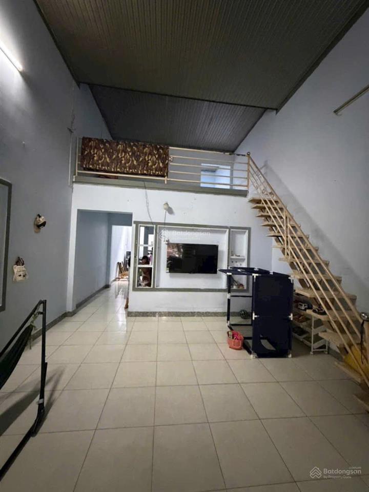 Bán nhà cấp 4 (5x16.5m), hẻm liên huyện, đang thuê 4tr/th (giá rẻ)