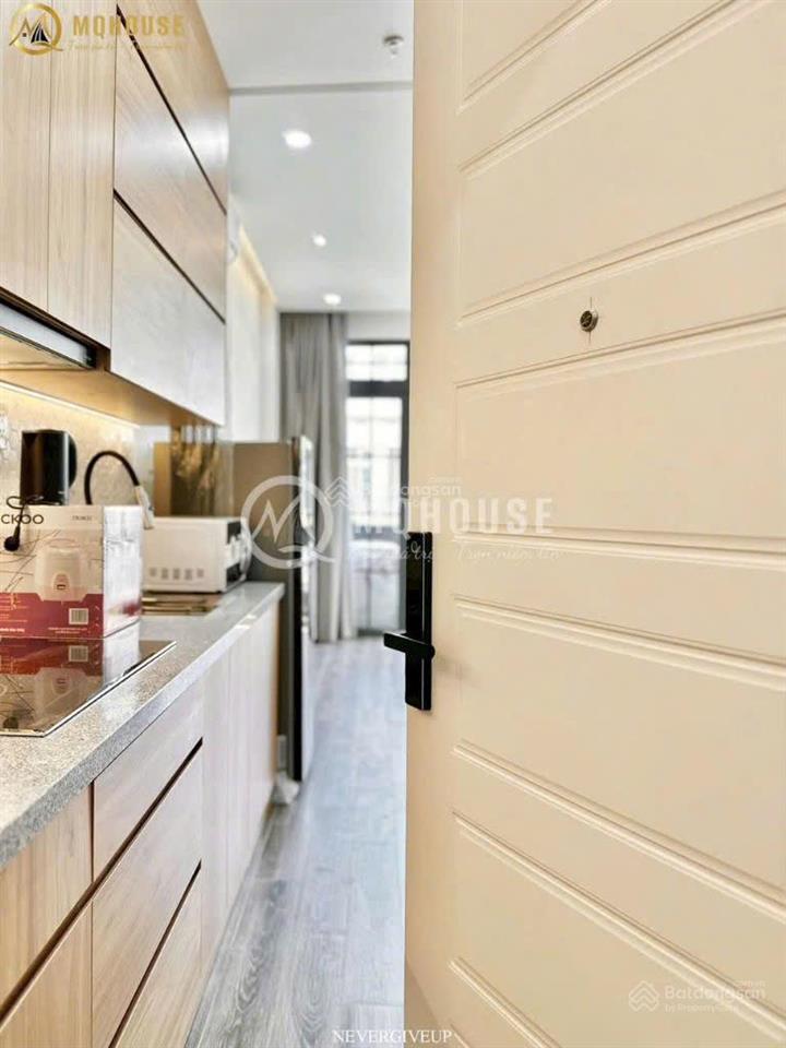 Căn hộ bình thạnh 1 phòng ngủ có ban công và thang máy ngay nguyễn cửu vân giáp quận 1