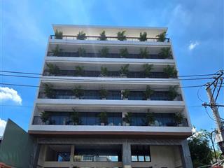 Cho thuê văn phòng lầu 1 dt 303 m2 ở bình thạnh sát q1