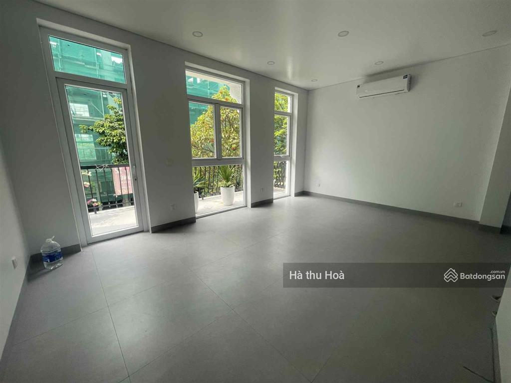 40 triệu căn louis đại mỗ mặt đường lê quang đạo hoàn thiện đẹp có thang máy  0977 180 ***