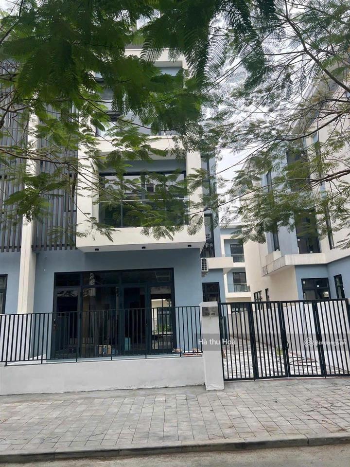 Chính chủ cần cho thuê gấp căn biệt thự 180m² với giá 30 triệu/th, xem nhà miễn phí