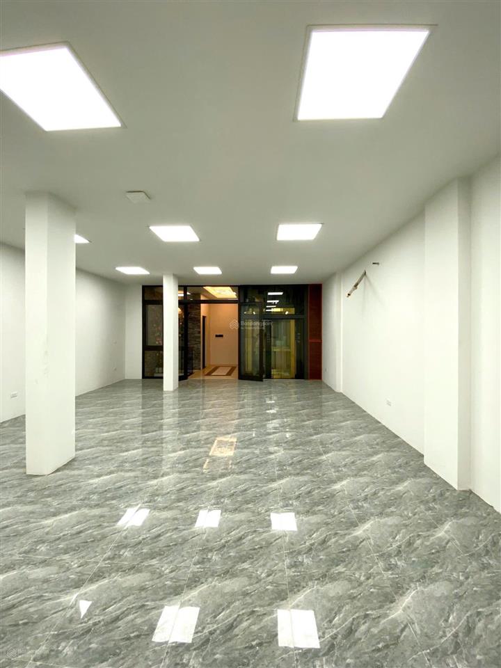 Cho thuê flc đại mỗ nhà hoàn thiện full có thang máy vị trí đẹp phù hợp mọi nhu cầu  0977 180 ***