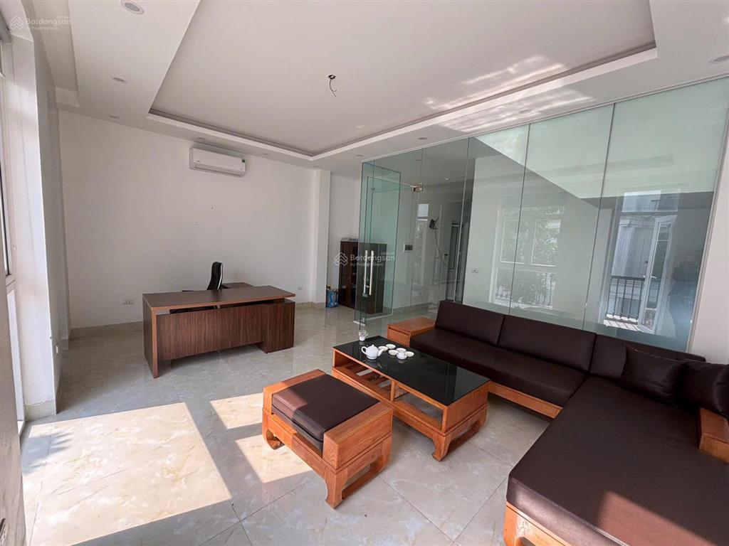 Cần cho thuê gấp căn louis đại mỗ nhà hoàn thiện đẹp 5 tầng có thang máy 36 tr