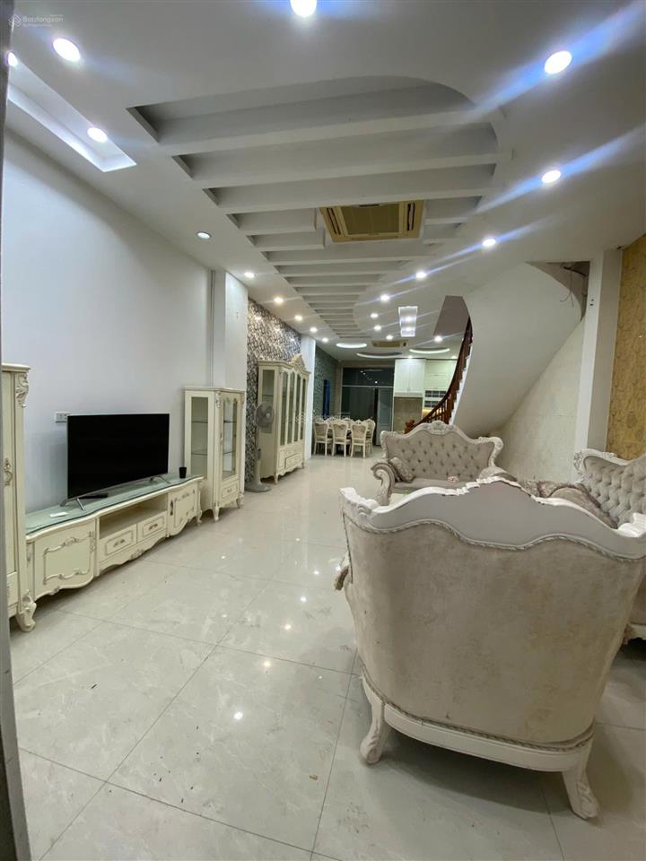 Do nhu cầu không dùng đến cần cho thuê gấp căn lk an hưng full đồ đẹp mê, giá 28 tr.  0977 180 ***