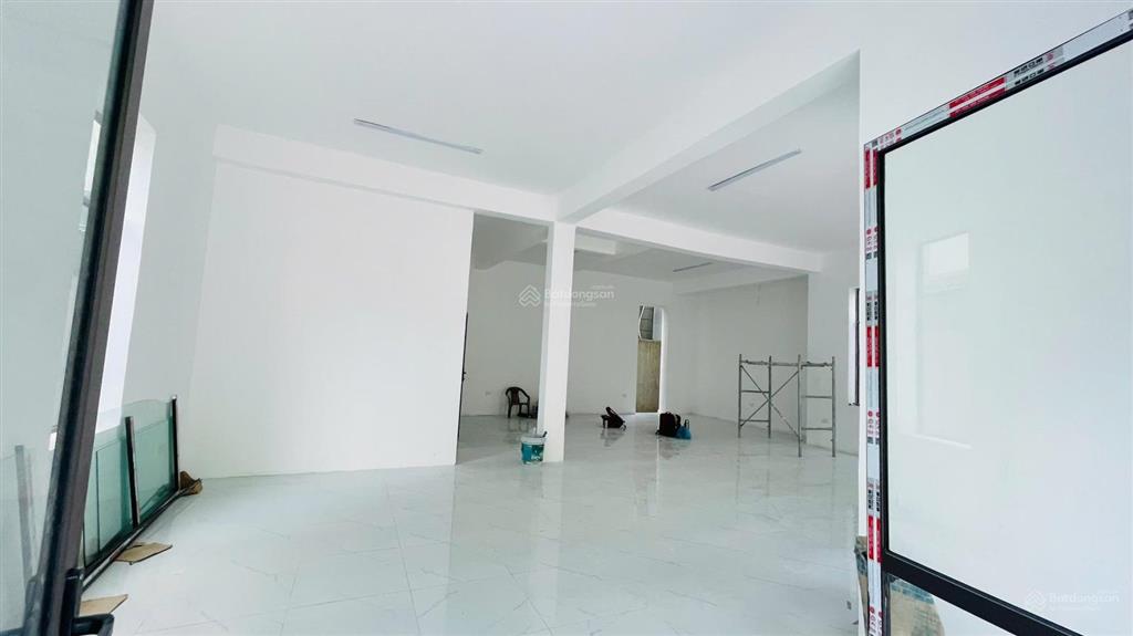 Chính chủ cần cho thuê gấp căn biệt thự 200m2 gần aeon hà đông  0977 180 ***