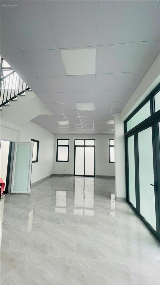 Chính chủ cần cho thuê gấp căn bt 198m2 hoàn thiện đẹp phù hợp mọi nhu cầu sử dụng