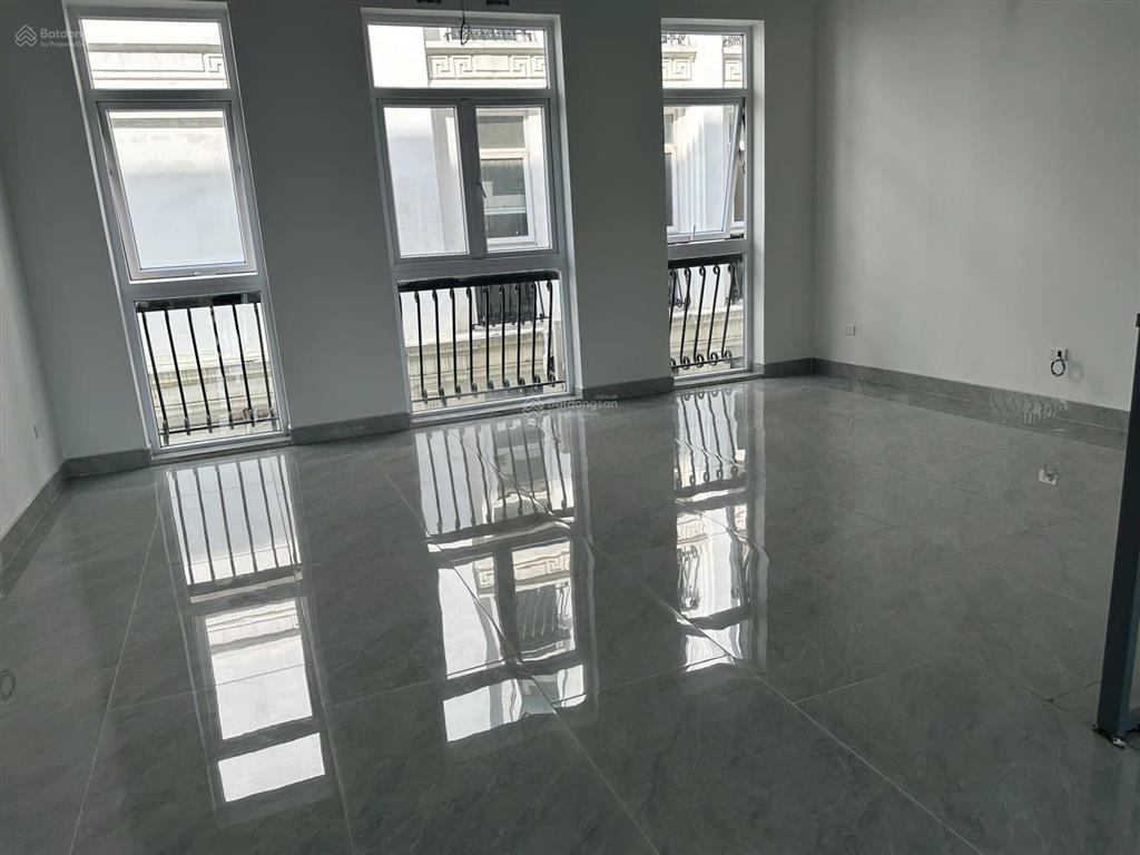 Chính chủ cần cho thuê gấp căn louis đại mỗ nhà ht đẹp full đồ,  0977 180 ***