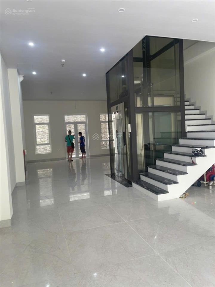 Chính chủ cần cho thuê gấp căn louis đại mỗ nhà ht đẹp full đồ,  0977 180 ***