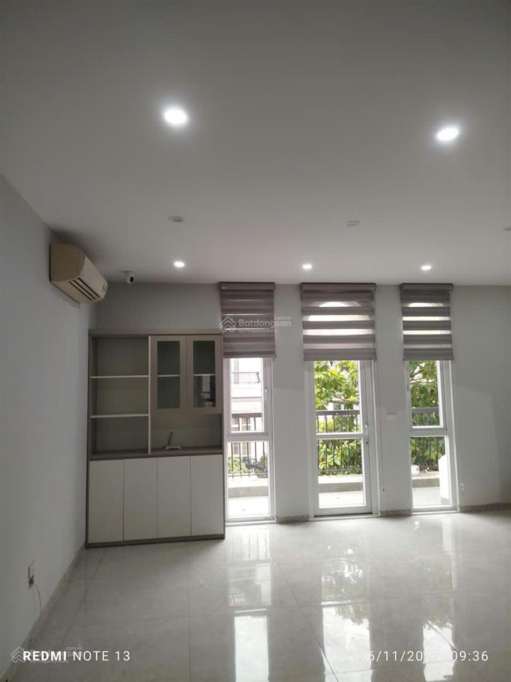 Chính chủ cần cho thuê gấp căn louis đại mỗ nhà ht đẹp full đồ,  0977 180 ***