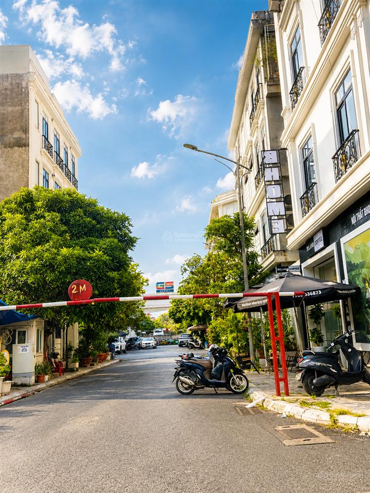 Bán nhà sát chợ đôn  trần nguyên hãn ô tô đỗ cửa ngày đêm, khu phân lô 70m2 dtsd chỉ 5tỷ