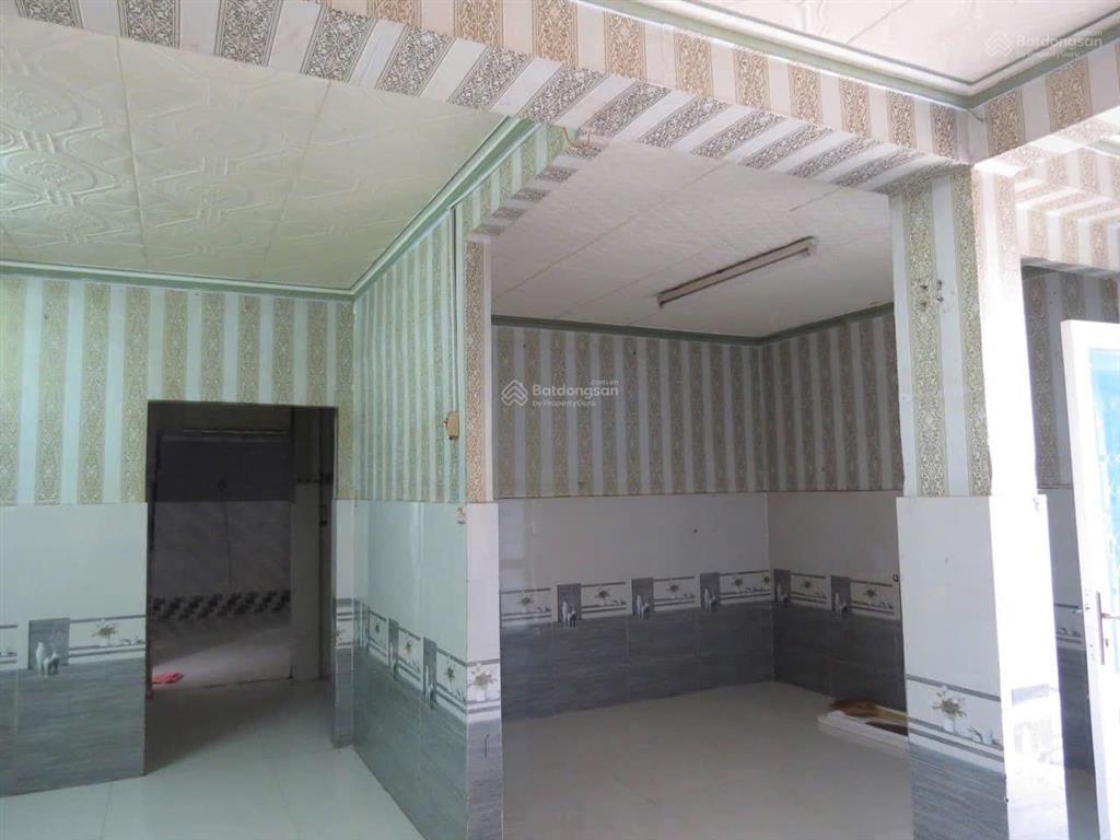 Chính chủ cần bán gấp nhà 3 tầng 1 tum khu máy nước, trung tâm tp. nha trang