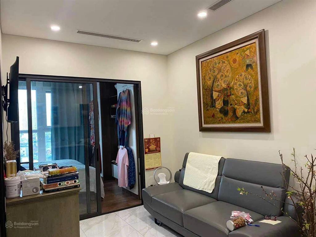 Bán căn hộ cc a14 nam trung yên 2n full đồ, tầng trung view mát, chủ thiện chí, có slot xe. 4,9 tỷ