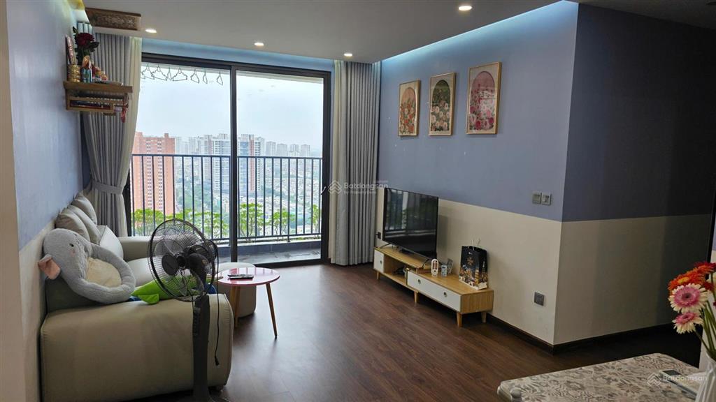 Bán cc mipec xuân thủy 76m, 2n2vs ful đồ, tầng cao thoáng, view thành phố lung linh.. giá 8,55 tỷ