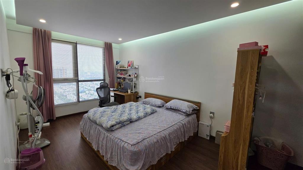 Bán cc the nine phạm văn đồng 106,1m2 hướng mát 3n2vs full đồ 12 tỷ sẵn sổ có slot xe chủ thiện chí
