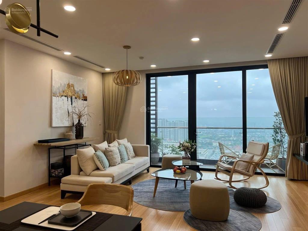 Chủ cần tiền gấp chuyển đi sài gòn ở. bán cc az lâm viên 113m 3n đủ đồ có slot xe. 9,8 tỷ căn góc