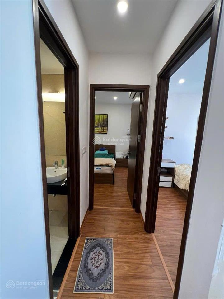 Bán cc ct3 kđt nghĩa đô, 48m 2n1vs full nội thất ban công mát, view hồ tây. giá 4,5 tỷ có slot xe