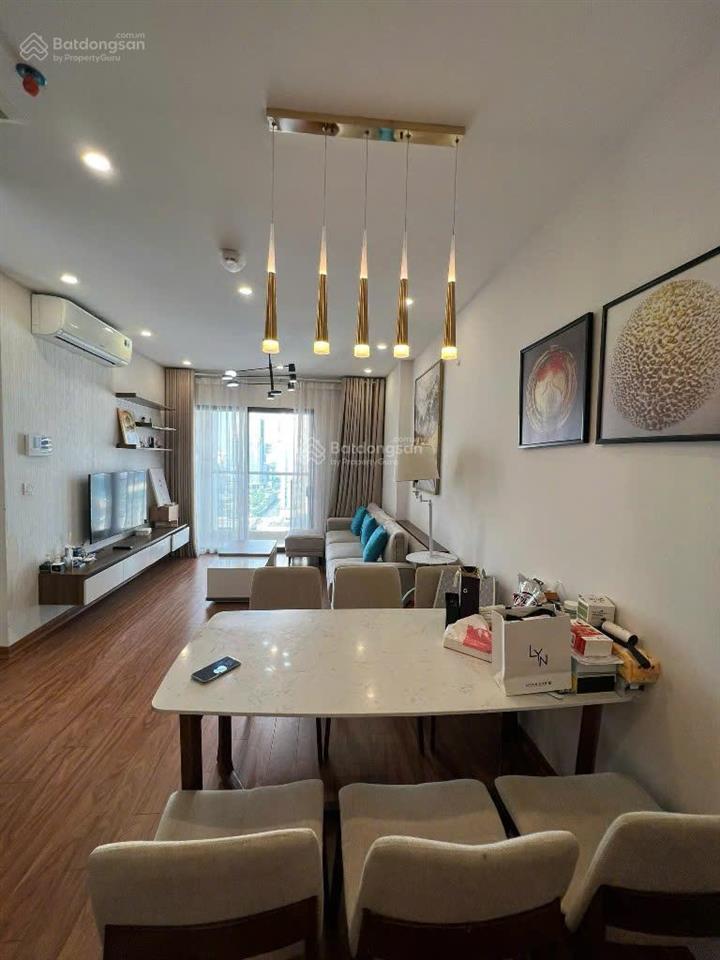 Bán cc ct3 kđt nghĩa đô, 48m 2n1vs full nội thất ban công mát, view hồ tây. giá 4,5 tỷ có slot xe
