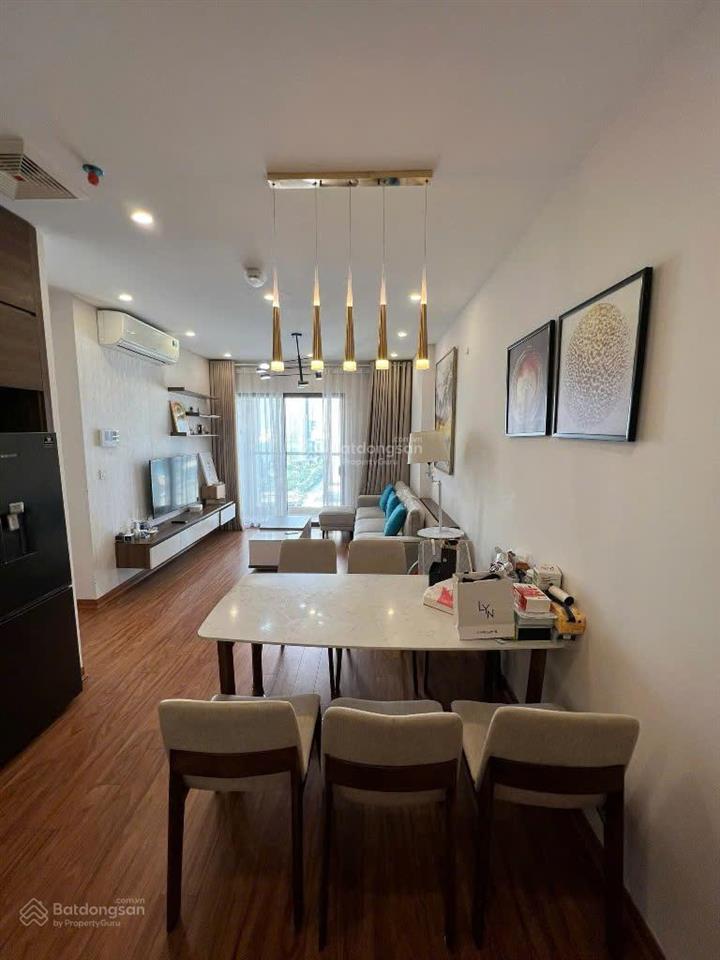 Bán cc ct3 kđt nghĩa đô, 48m 2n1vs full nội thất ban công mát, view hồ tây. giá 4,5 tỷ có slot xe