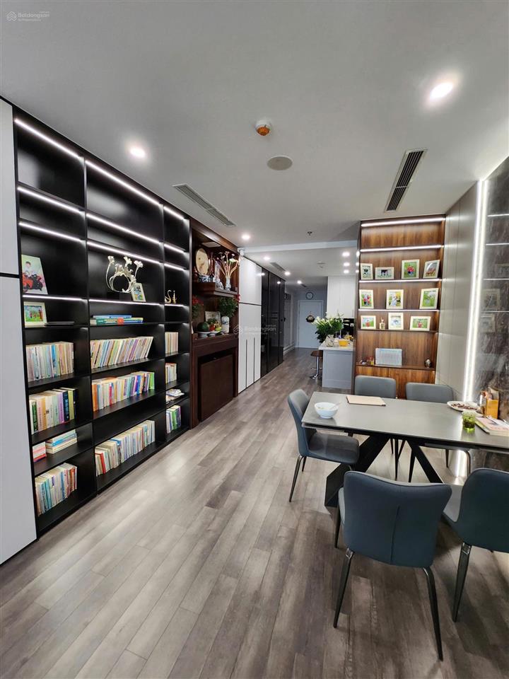 Bán căn góc az lâm viên 113m, full đồ có slot xe, hướng đông nam, chủ thiện chí giá 9,79 tỷ. sẵn sổ