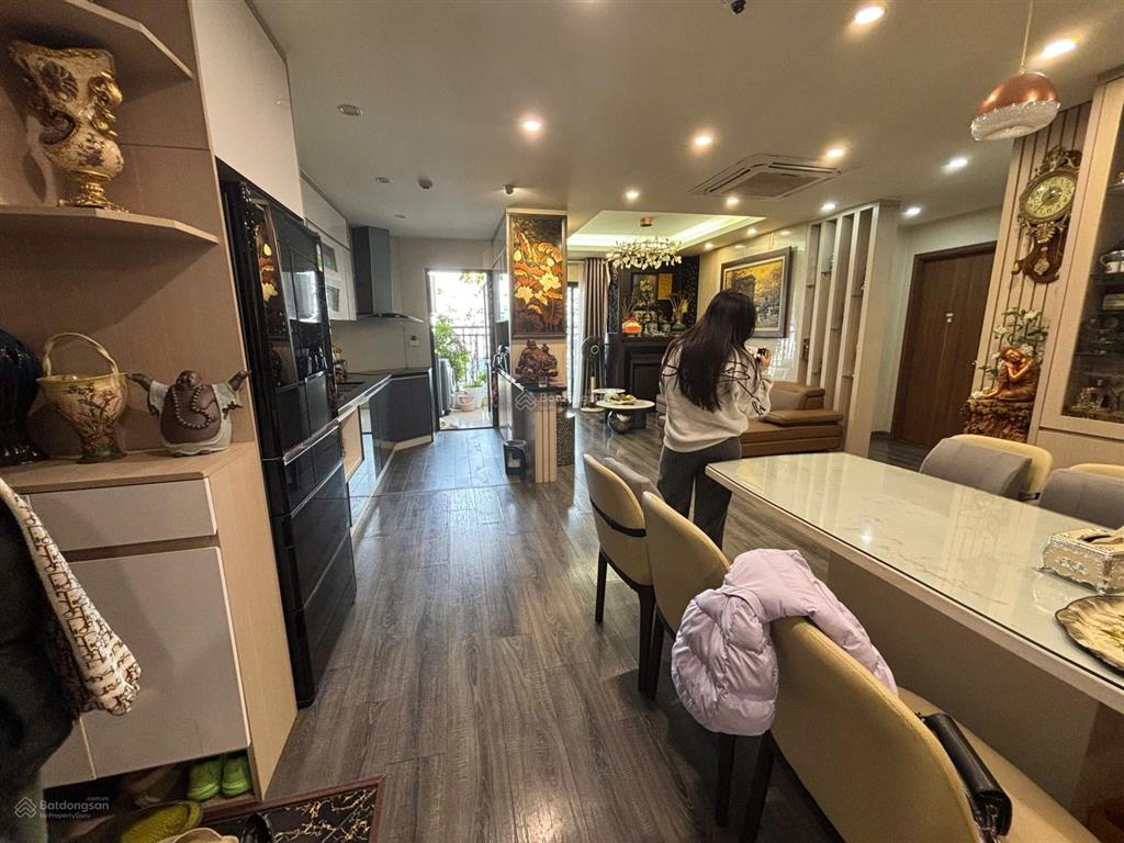 Căn hộ cho gđ đông người. kđt nam cường 150m 3pn3vs đủ đồ căn góc, có slot xe, view mát, hơn 10 tỷ