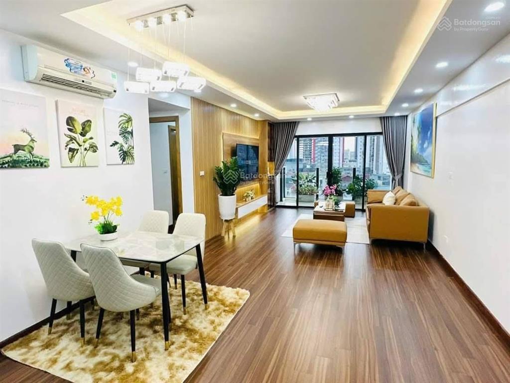 Cực hiếm! căn hộ có slot xe 109m 3n the nine tầng trung view mát 4 mùa. giá nhỉnh 10 tỷ. thiện chí