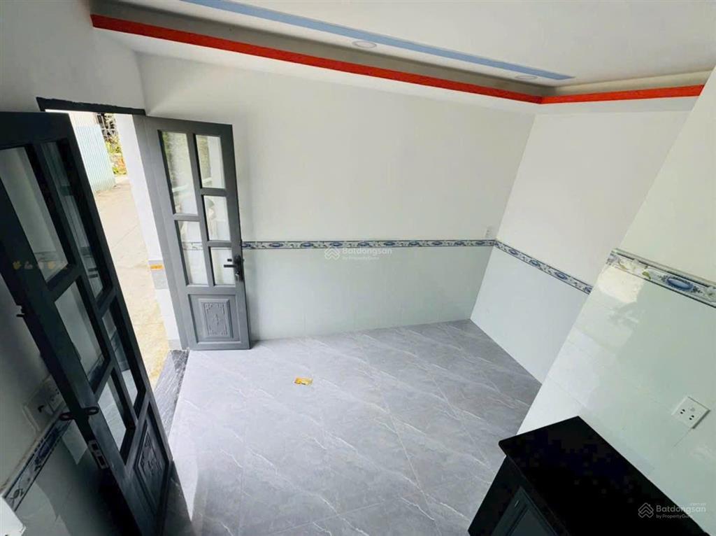 Bán gấp nhà 695tr xuân thới sơn hóc môn  đối diện trường tiểu học nhị xuân/ 0909 514 ***