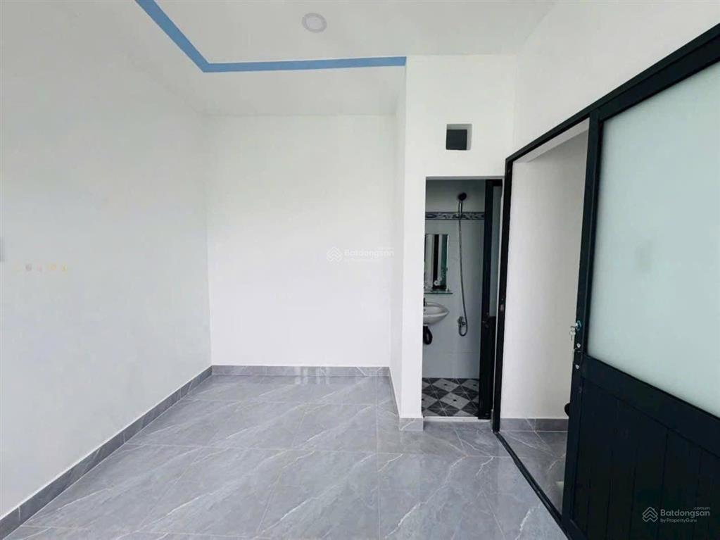 Bán gấp nhà 695tr xuân thới sơn hóc môn  đối diện trường tiểu học nhị xuân/ 0909 514 ***