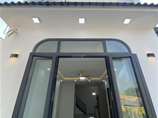 Bán gấp nhà xuân thới sơn sát bên chợ nhị xuân 745tr sổ riêng 0909 514 *** hưng