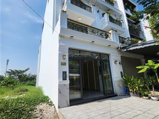 Bán nhà 83mv có thang máy đường đào tông nguyên, nhà bè. e 0933 573 *** gặp ti để xem nhà.