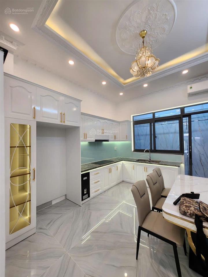 Bán nhà 76mv tại hẻm huỳnh tấn phát, nhà bè. e 0933 573 *** gặp ti để đi xem nhà trực tiếp.