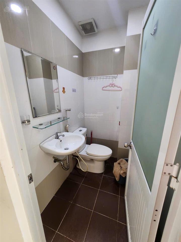 Bán nhà 48mv hẻm huỳnh tấn phát, quận 7 cũ. e 0933 573 *** gặp ti để xem nhà và tl với chủ.