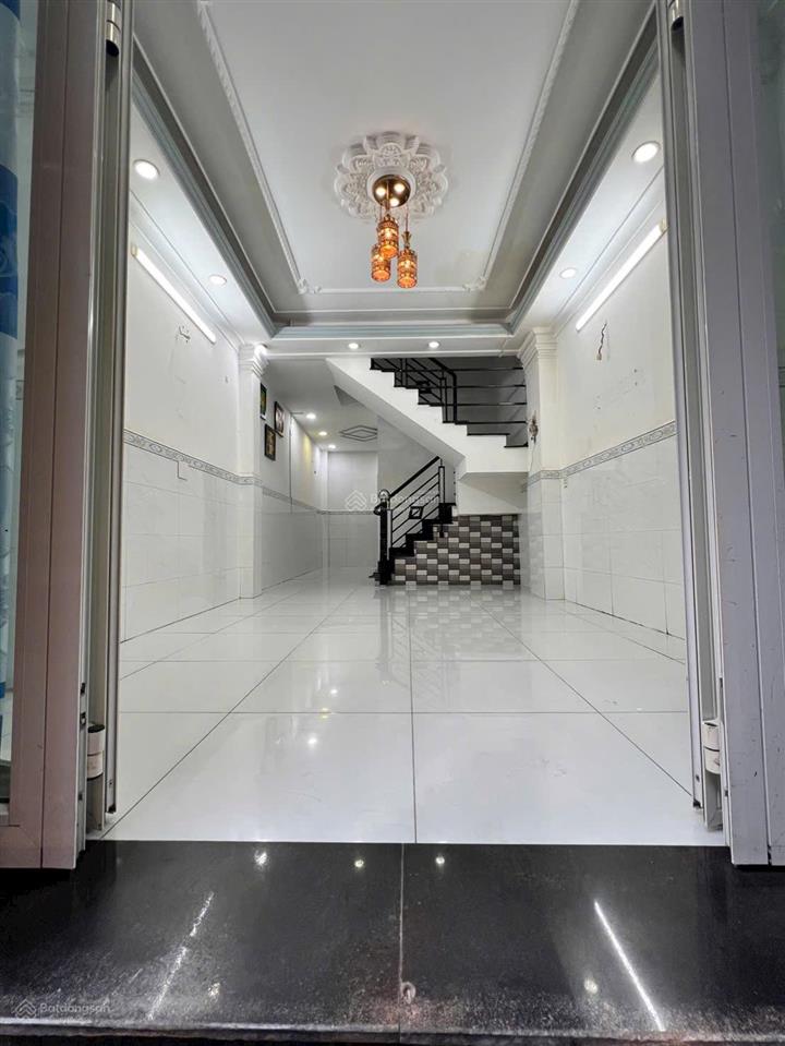 Bán nhà 33mv hẻm bùi văn ba, quận 7 cũ. e 0933 573 *** gặp ti để đi xem nhà và tl với chủ.