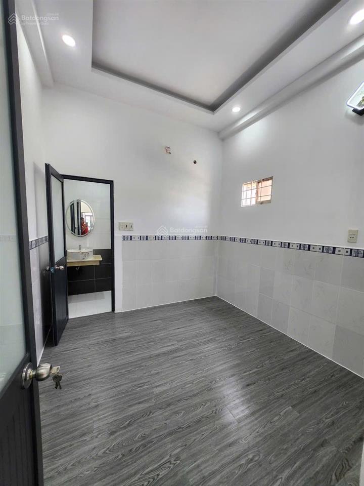 Bán nhà 60mv hẻm huỳnh tấn phát, xã nhà bè. e 0933 573 *** gặp ti để xem nhà và tl với chủ.