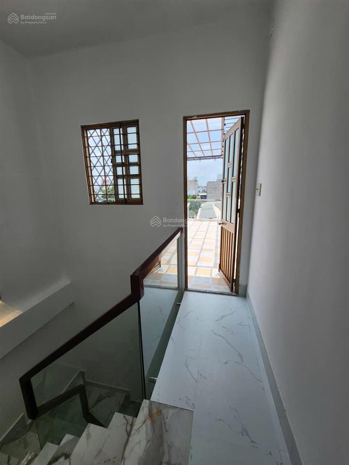 Bán nhà 60mv hẻm huỳnh tấn phát, xã nhà bè. e 0933 573 *** gặp ti để xem nhà và tl với chủ.