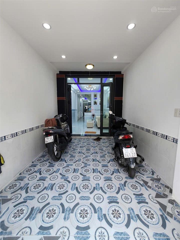 Bán nhà 60mv hẻm huỳnh tấn phát, xã nhà bè. e 0933 573 *** gặp ti để xem nhà và tl với chủ.