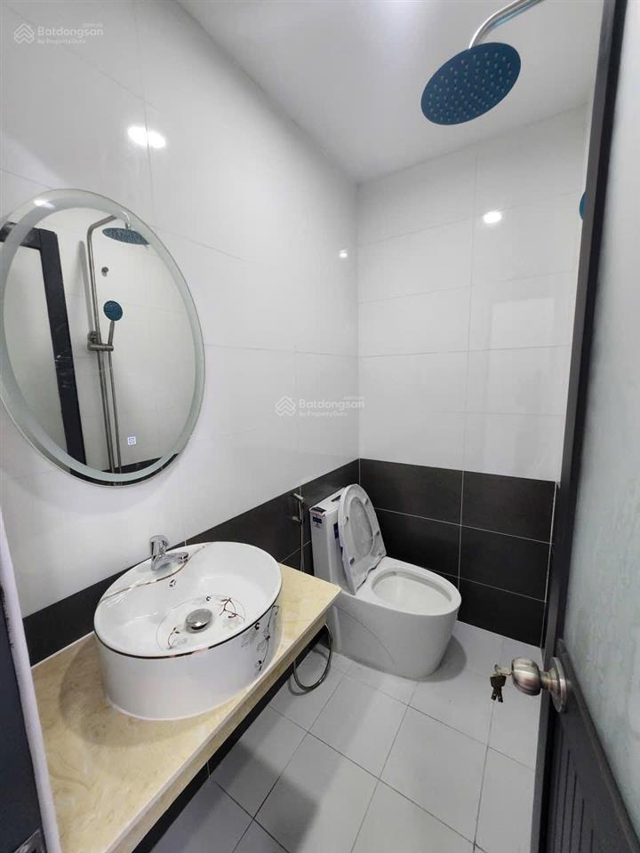 Bán nhà 60mv hẻm huỳnh tấn phát, xã nhà bè. e 0933 573 *** gặp ti để xem nhà và tl với chủ.