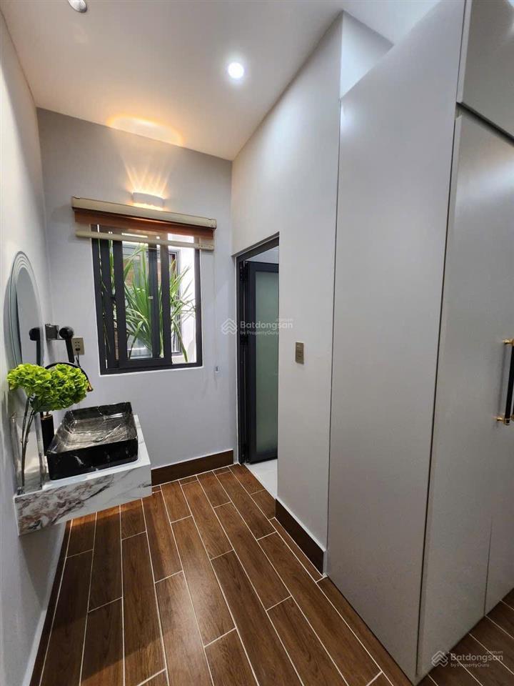 Bán nhà 121,3mv hẻm nguyễn thị hương, xã nhà bè. e 0933 573 *** em ti để đi xem nhà