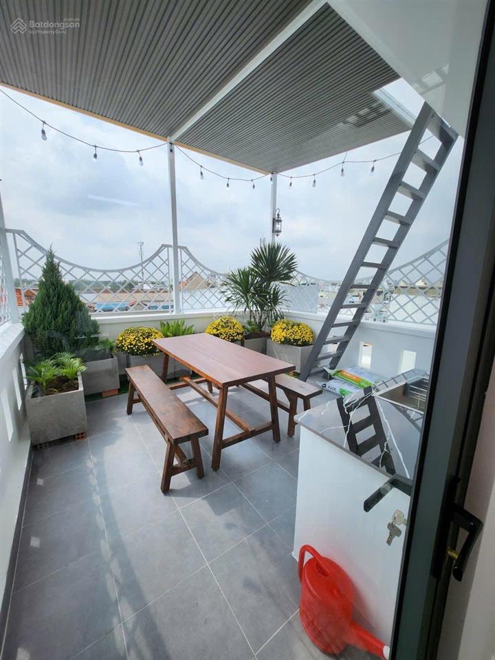 Bán nhà 52mv hẻm huỳnh tấn phát, xã nhà bè. e 0933 573 *** em ti để đi xem nhà và tl với chủ.