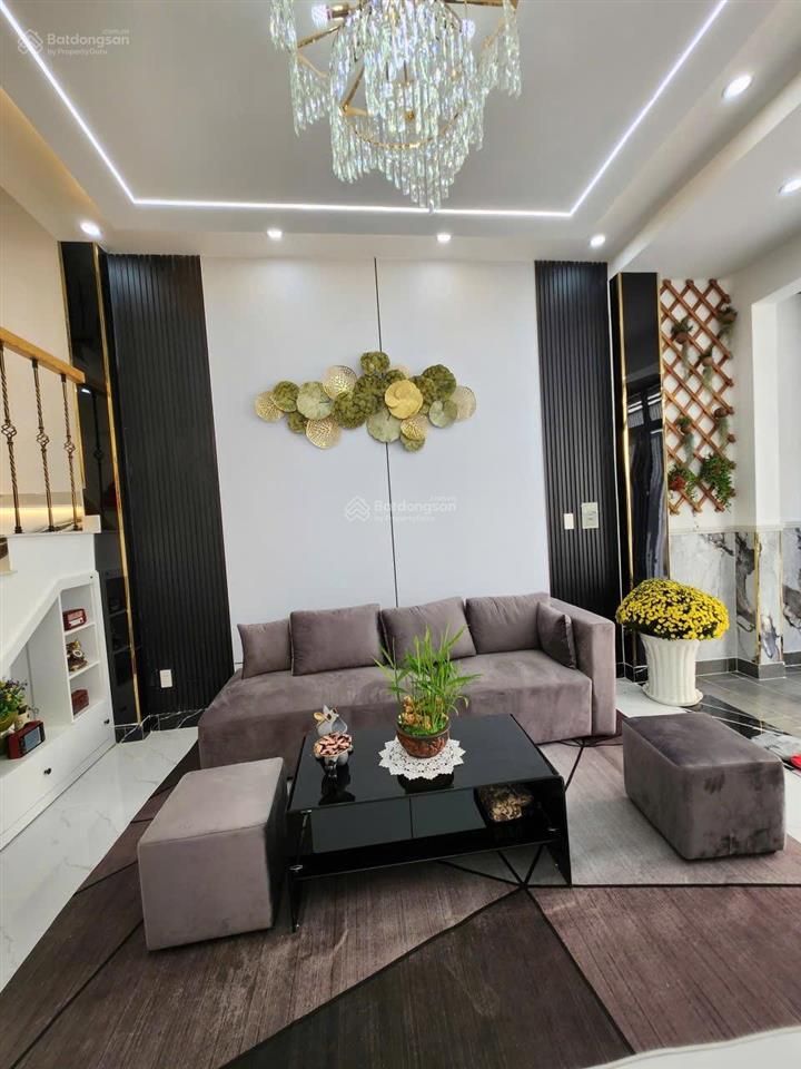 Bán nhà 52mv hẻm huỳnh tấn phát, xã nhà bè. e 0933 573 *** em ti để đi xem nhà và tl với chủ.