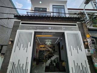 Bán nhà 52mv hẻm huỳnh tấn phát, xã nhà bè. e 0933 573 *** em ti để đi xem nhà và tl với chủ.