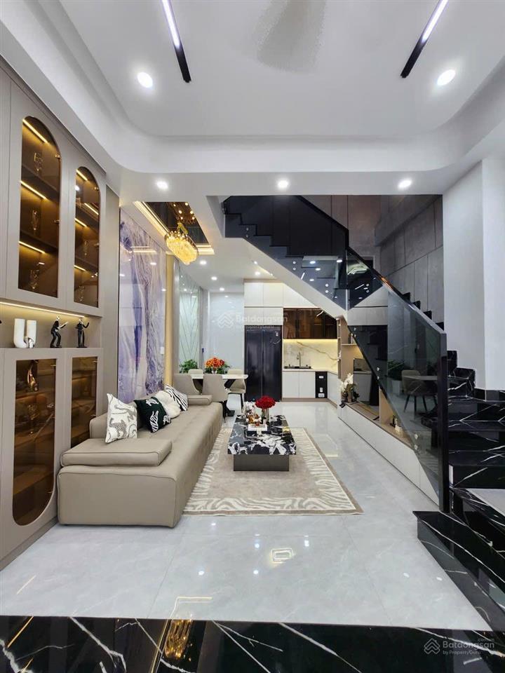 Bán nhà 51,6m2 đường đào tông nguyên  nhà bè.  0933 573 *** gặp ti để xem nhà và tl với chủ