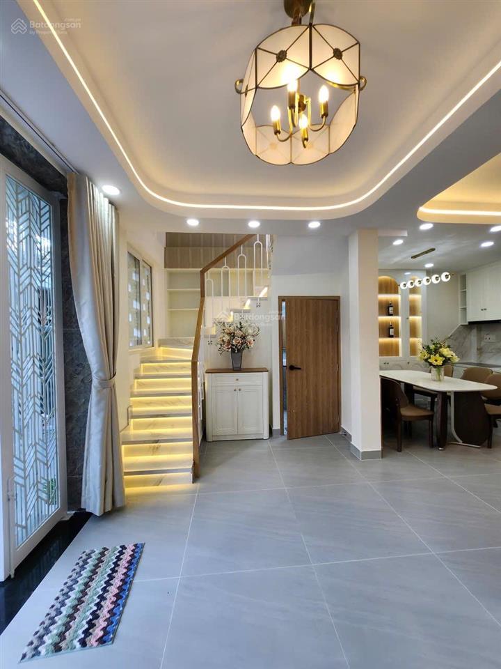 Bán nhà shr giá 6 tỷ 500 triệu hẻm huỳnh tấn phát, q. 7 cũ.  0933 573 *** e ti để xem nhà thực tế