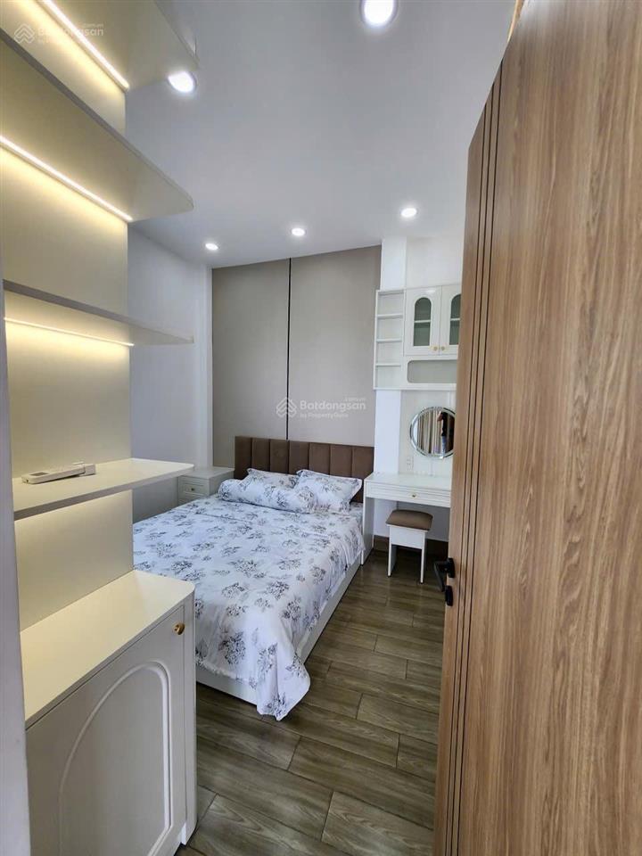 Bán nhà shr giá 6 tỷ 500 triệu hẻm huỳnh tấn phát, q. 7 cũ.  0933 573 *** e ti để xem nhà thực tế