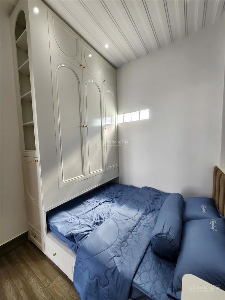 Bán nhà shr giá 6 tỷ 500 triệu hẻm huỳnh tấn phát, q. 7 cũ.  0933 573 *** e ti để xem nhà thực tế
