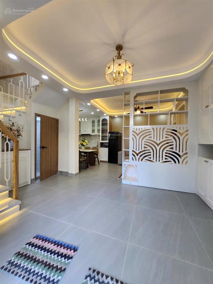 Bán nhà shr giá 6 tỷ 500 triệu hẻm huỳnh tấn phát, q. 7 cũ.  0933 573 *** e ti để xem nhà thực tế