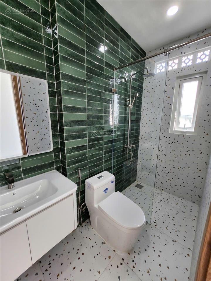 Bán nhà shr giá 6 tỷ 500 triệu hẻm huỳnh tấn phát, q. 7 cũ.  0933 573 *** e ti để xem nhà thực tế