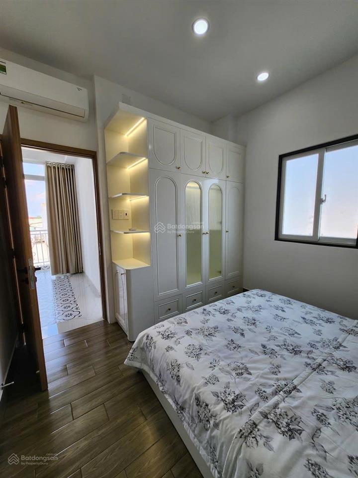 Bán nhà shr giá 6 tỷ 500 triệu hẻm huỳnh tấn phát, q. 7 cũ.  0933 573 *** e ti để xem nhà thực tế