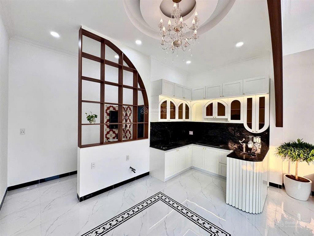 Nhà canh vsip3  cho thuê 10tr/thángshrngay thcs hội nghĩa